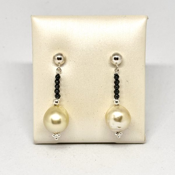 Hematite and Freshwater Pearl Earrings